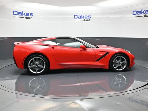 Used 2014 Chevrolet Corvette Base w/ 2LT Preferred Equipment Group image 9
