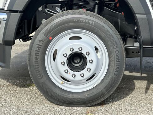 New 2026 Ford F450 2WD SuperCab Super Duty image 22