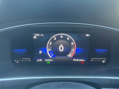 Used 2022 Volkswagen Tiguan SE image 18