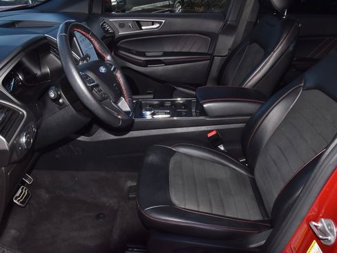 Certified 2022 Ford Edge ST-Line image 13