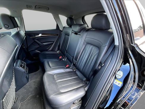 Used 2018 Audi Q5 2.0T Premium AWD/4WD image 25
