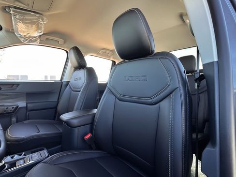 New 2026 Ford Maverick Lobo image 48