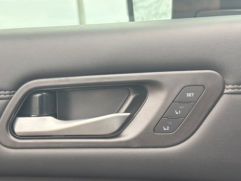 New 2025 Nissan Pathfinder Platinum w/ Cargo Package image 19