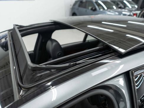 Used 2018 Mercedes-Benz E 300 4MATIC image 47