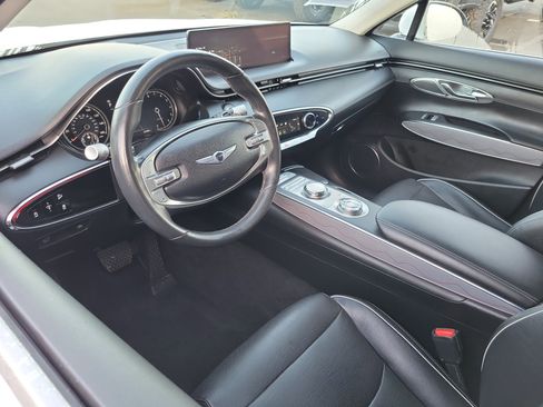 Certified 2022 Genesis GV70 2.5T w/ Advanced Package image 5