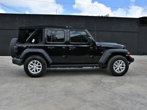Used 2023 Jeep Wrangler Unlimited Sport AWD/4WD image 6