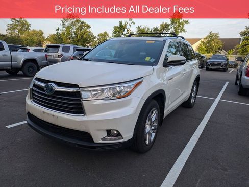 Used 2016 Toyota Highlander Limited Platinum AWD/4WD image 4