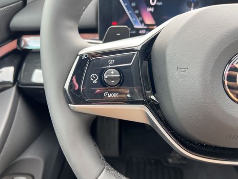 Certified 2026 BMW 540i xDrive AWD/4WD image 19