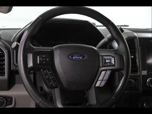 Used 2020 Ford F150 XLT w/ Equipment Group 302A Luxury AWD/4WD image 8