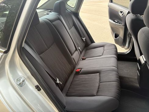 Used 2016 Nissan Sentra SV w/ Driver's Assist Package FWD image 24