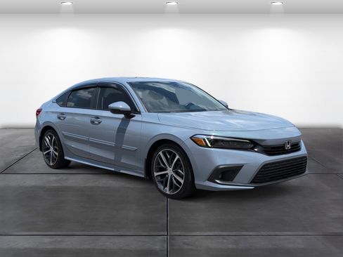 Certified 2024 Honda Civic Touring image 2