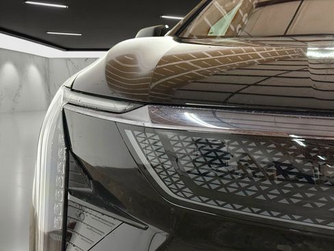 New 2026 Cadillac Optiq Sport 1 w/ LPO, Floor Liner Package image 23