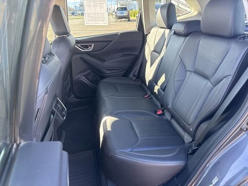 Used 2021 Subaru Forester Limited image 11