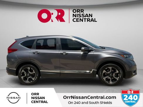 Used 2018 Honda CR-V Touring image 4
