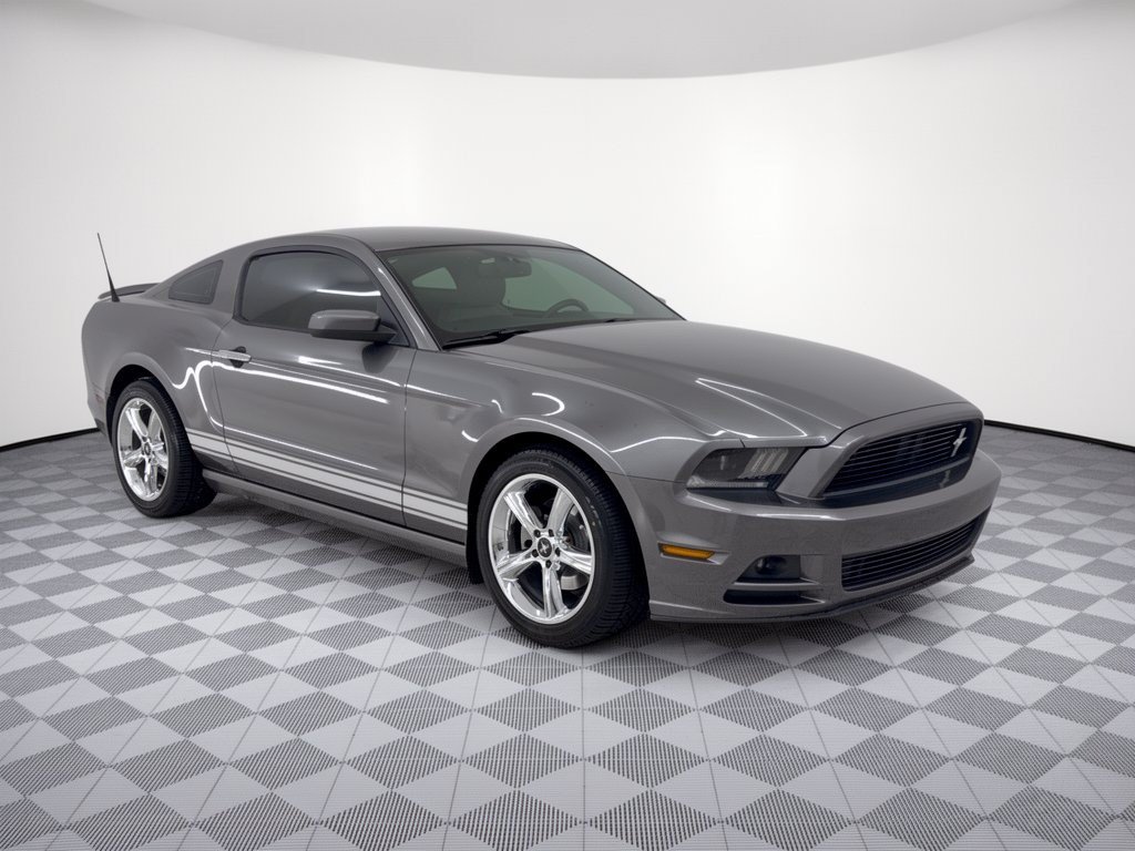 Used 2014 Ford Mustang Premium w/ Equipment Group 202A RWD image 7