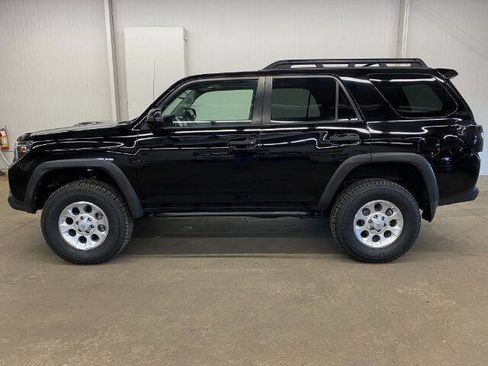 Used 2011 Toyota 4Runner Trail image 2