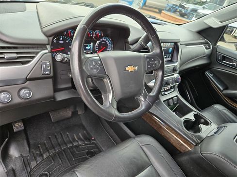 Used 2019 Chevrolet Tahoe LT image 10