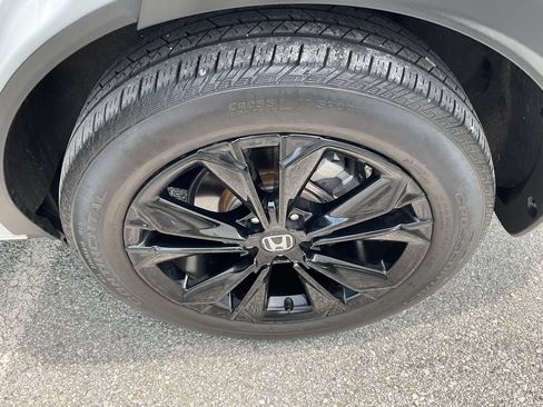 Used 2023 Honda CR-V Sport Touring image 7
