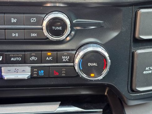 Used 2023 Ford F350 Lariat w/ Lariat Ultimate Package AWD/4WD image 18