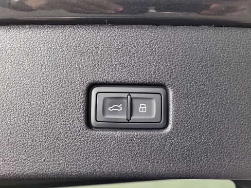 New 2026 Audi Q8 Premium Plus image 10