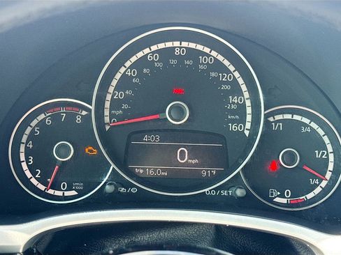 Used 2014 Volkswagen Beetle R-Line FWD image 14