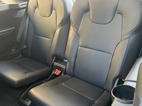 Used 2021 Volvo XC90 T8 Inscription Expression image 16