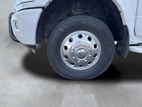 Used 2018 RAM 3500 Laramie Longhorn w/ Max Tow Package image 30