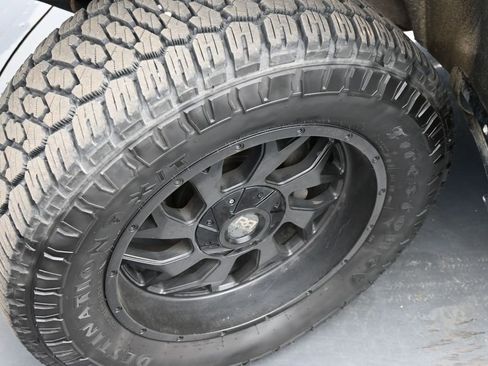 Used 2019 Chevrolet Silverado 1500 RST w/ All-Star Edition AWD/4WD image 21