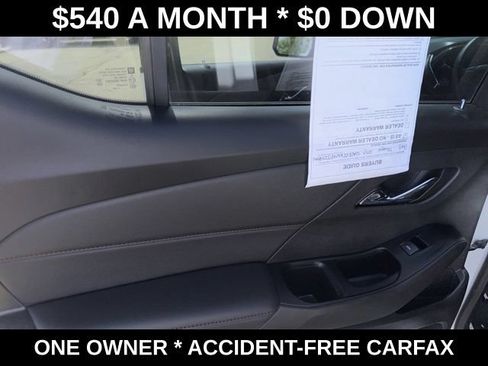 Used 2023 Chevrolet Traverse RS AWD/4WD image 29