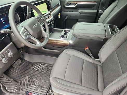 New 2026 Chevrolet Silverado 2500 LT w/ Trail Boss Package AWD/4WD image 4