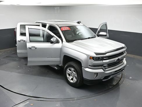 Used 2018 Chevrolet Silverado 1500 LTZ Z71 w/ LTZ Plus Package AWD/4WD image 41