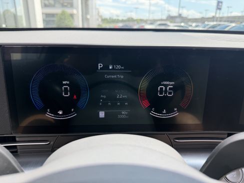 Used 2026 Hyundai Kona SEL Sport AWD/4WD image 33