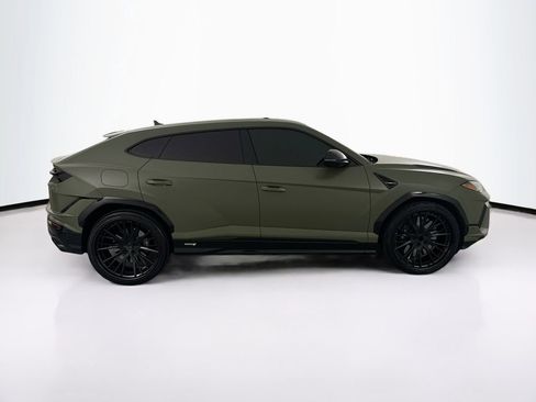 Used 2024 Lamborghini Urus S image 4