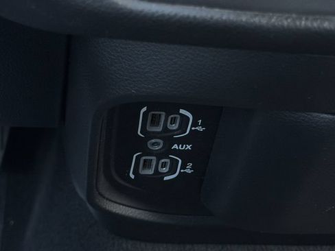 Used 2024 RAM 1500 Big Horn RWD image 24