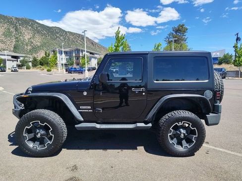 Used 2013 Jeep Wrangler Sport AWD/4WD image 6