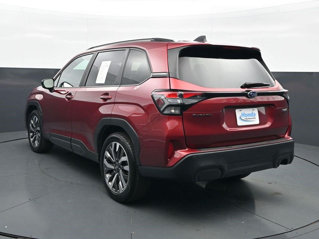 Used 2026 Subaru Forester Touring AWD/4WD image 5