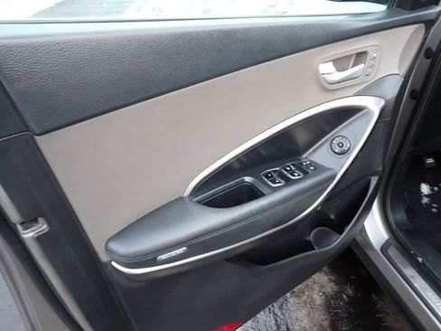 Used 2017 Hyundai Santa Fe Sport w/ Cargo Package image 18