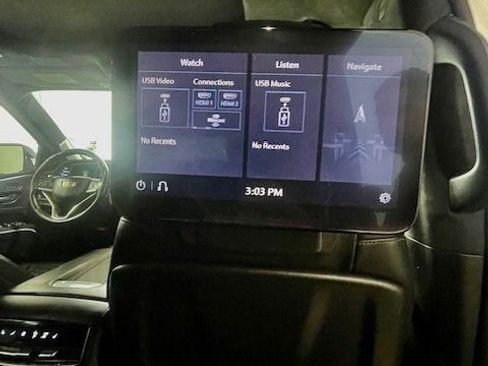 Used 2021 Cadillac Escalade Sport Platinum image 39