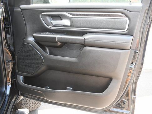 Used 2022 RAM 1500 Big Horn w/ Night Edition AWD/4WD image 23