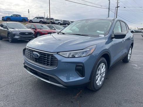 New 2026 Ford Escape Active image 9