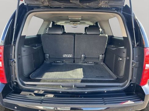 Used 2012 Chevrolet Suburban LT image 35