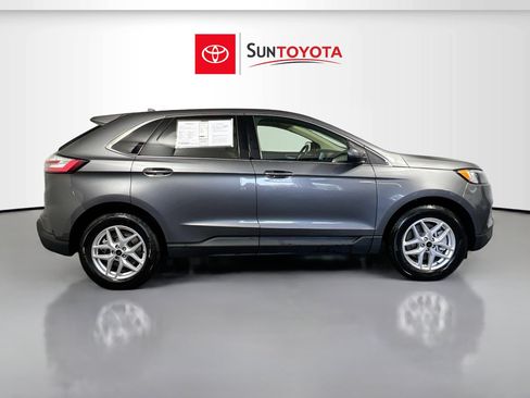 Used 2024 Ford Edge SEL image 2