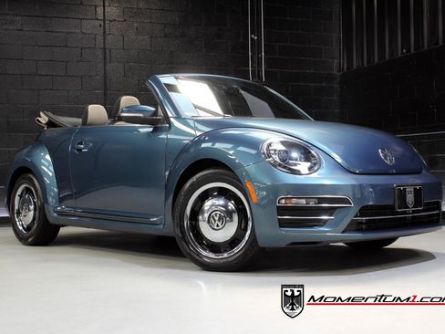 Used 2018 Volkswagen Beetle 2.0T S image 1