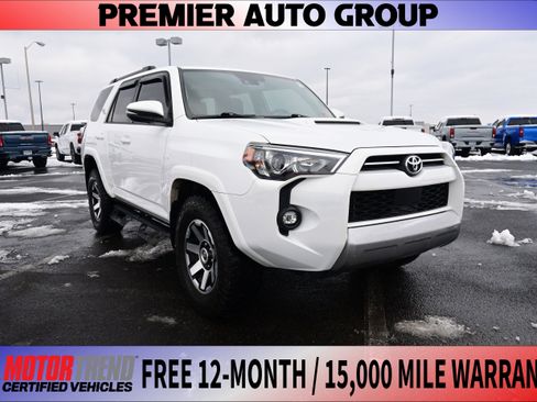 Used 2022 Toyota 4Runner TRD Off-Road Premium image 1