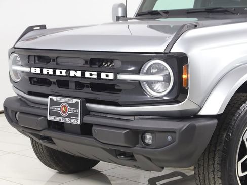 Used 2022 Ford Bronco Outer Banks AWD/4WD image 55