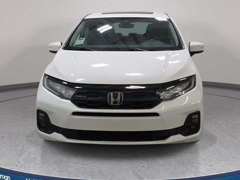 Used 2025 Honda Odyssey EX-L image 3