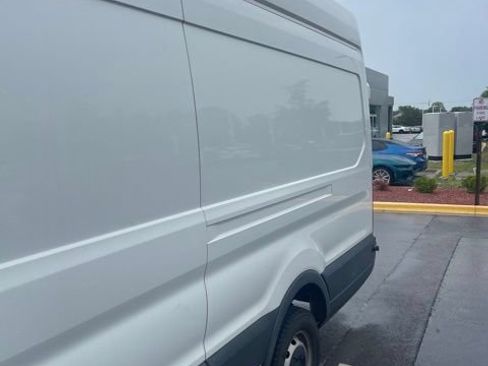 Used 2017 Ford Transit 250 148 High Roof Extended RWD image 2