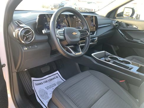 Certified 2026 Chevrolet Equinox LT FWD image 7