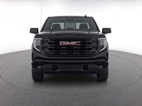 Used 2025 GMC Sierra 1500 Elevation AWD/4WD image 5
