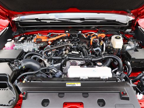 Certified 2026 Toyota Tacoma Limited AWD/4WD image 18